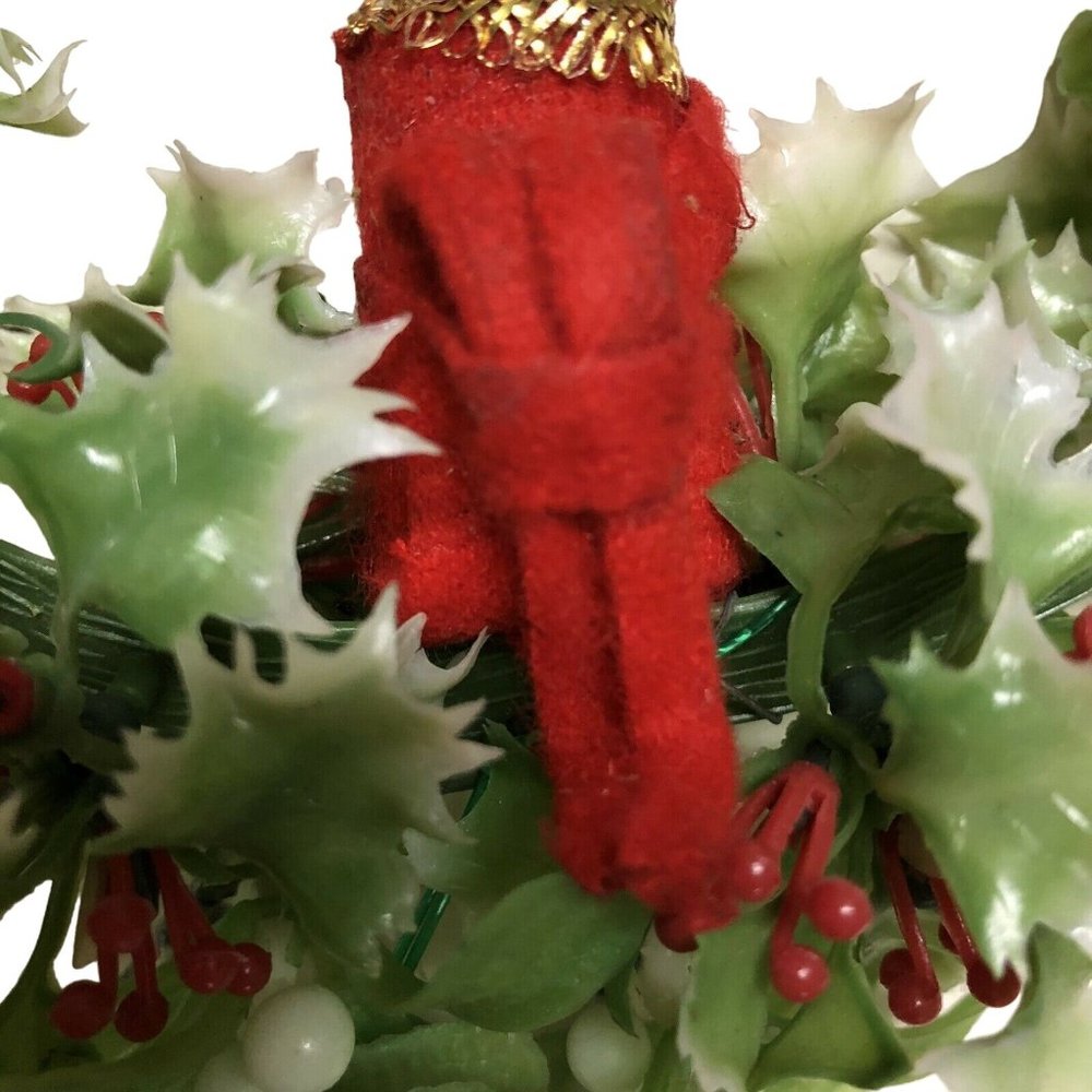 Rare Vintage Plastic Hanging Knee Hugger Elf Christmas Decoration Mistletoe - Picture 8 of 9